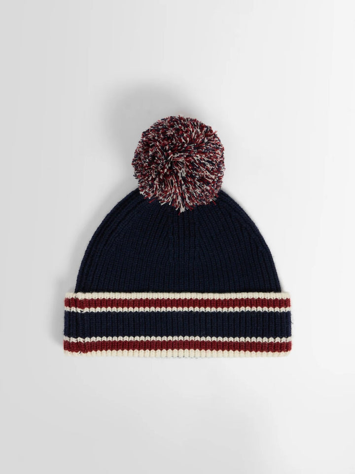 Pompon beanie