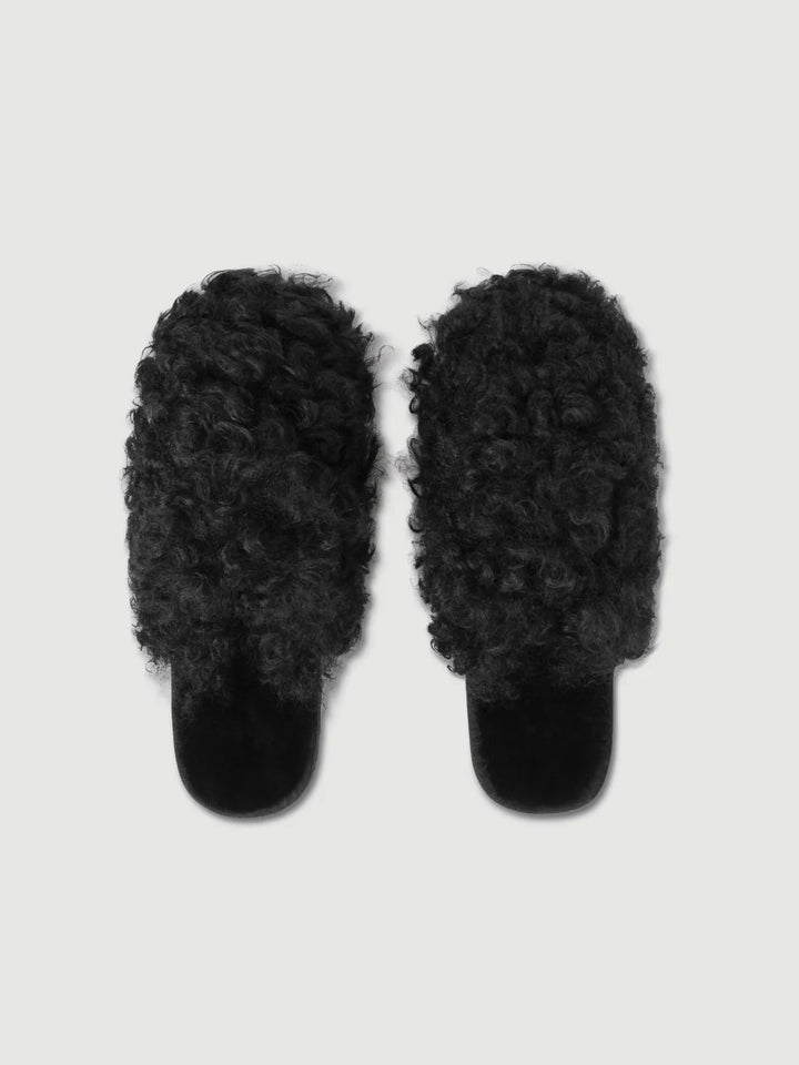 Lounge slippers