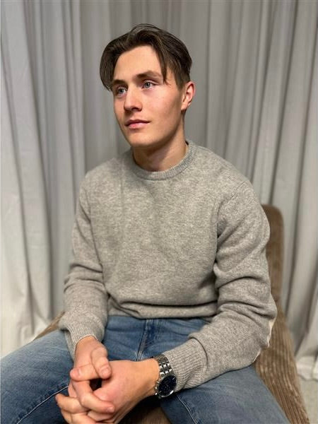 Essential Patch Crew Neck Sweater