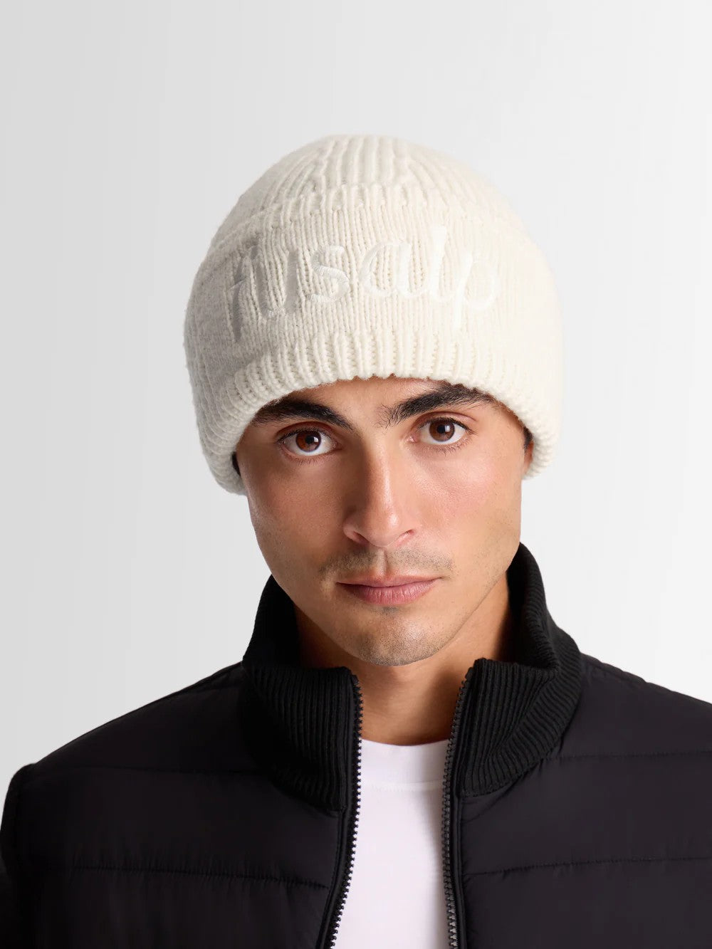 KNIT BEANIE