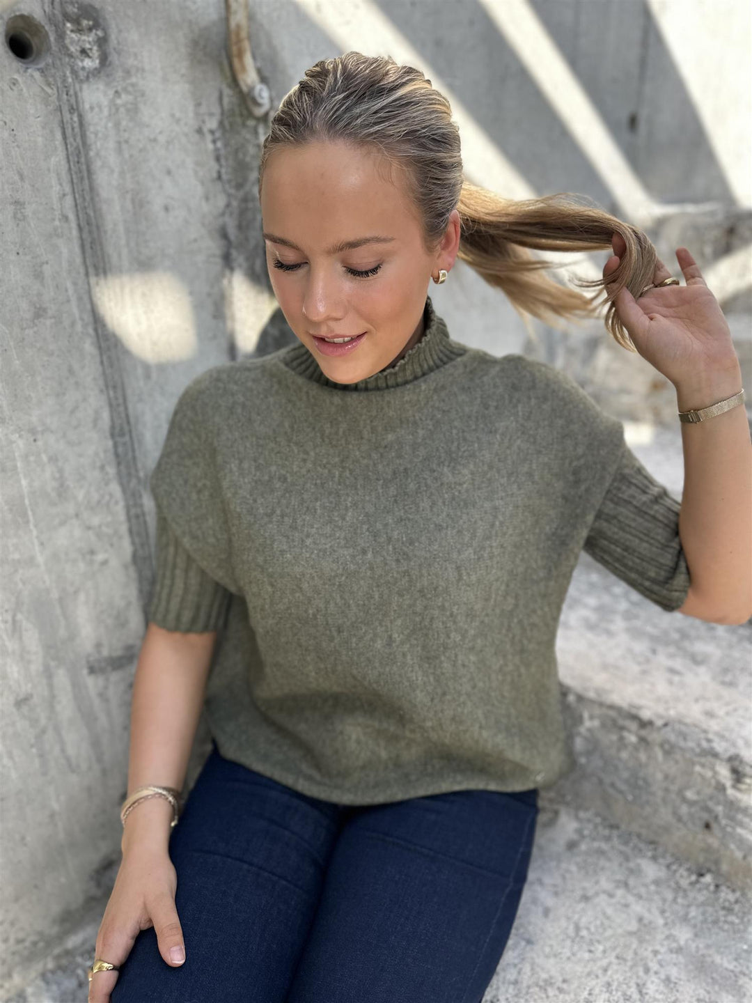 Turtleneck Sweat
