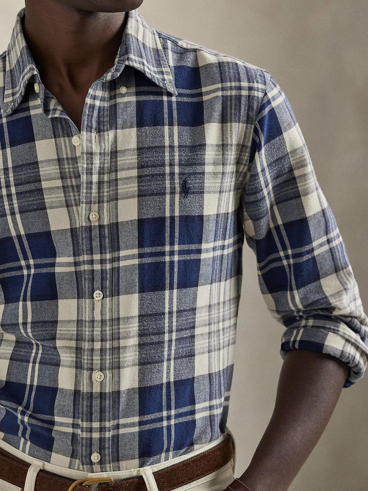 Custom Fit Brushed Oxford Shirt