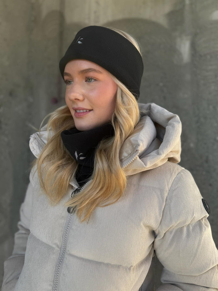 Classic neckband