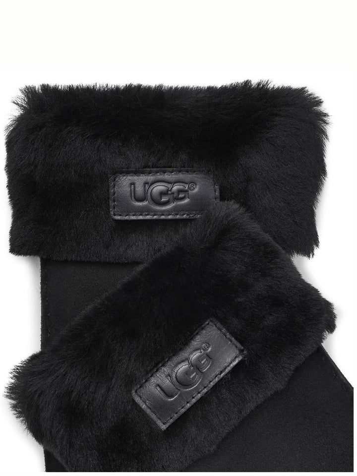 W turn cuff glove