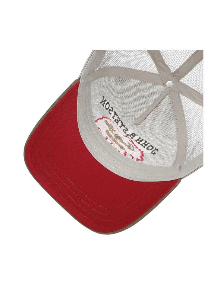 Trucker cap bear