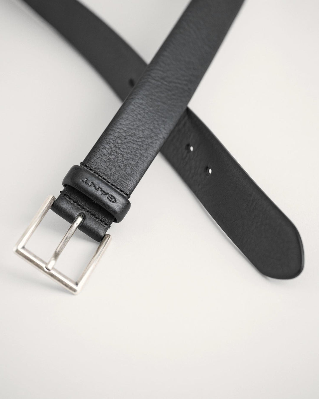 Classic leather belt