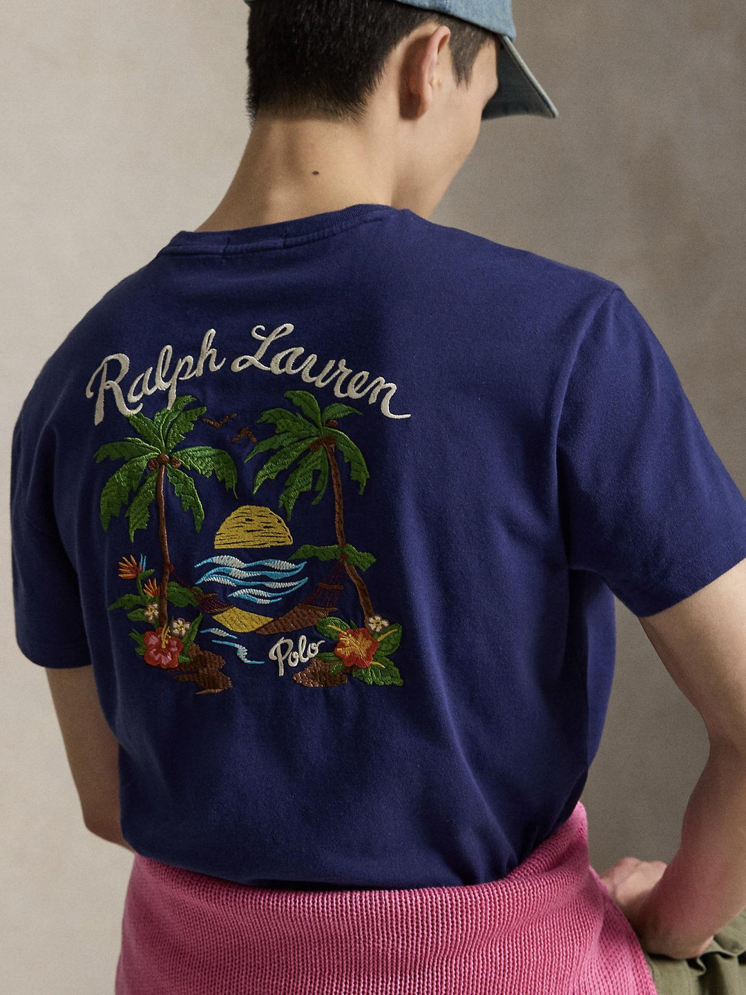 Classic fit embroidered t-shirt