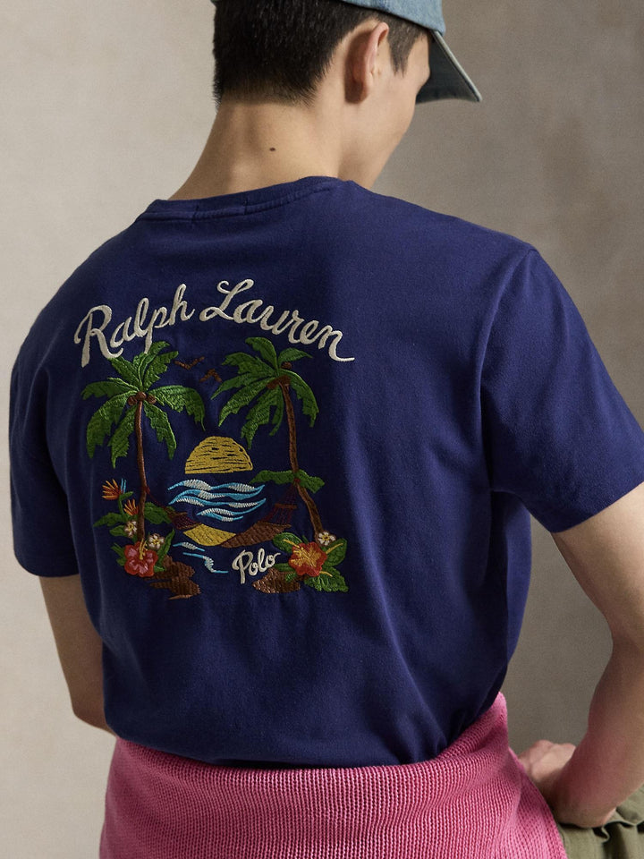 Classic fit embroidered t-shirt