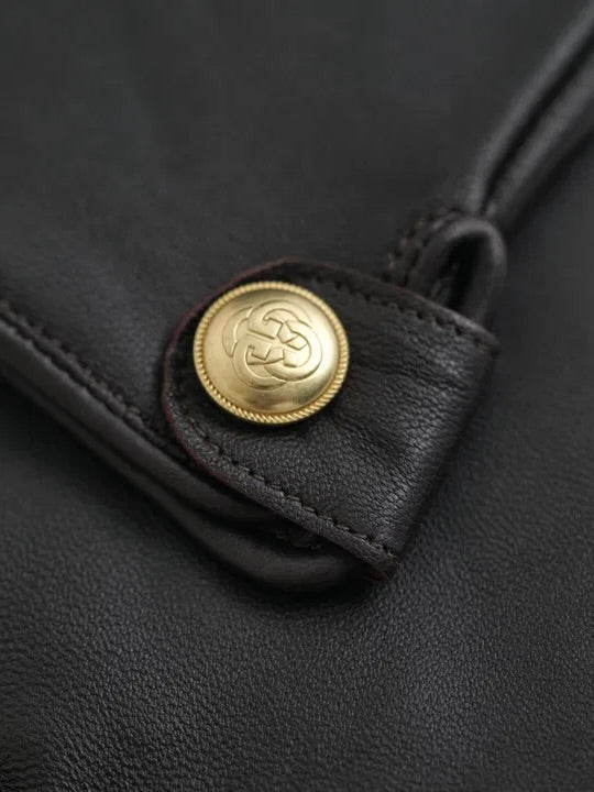 Buttoned leather gloves