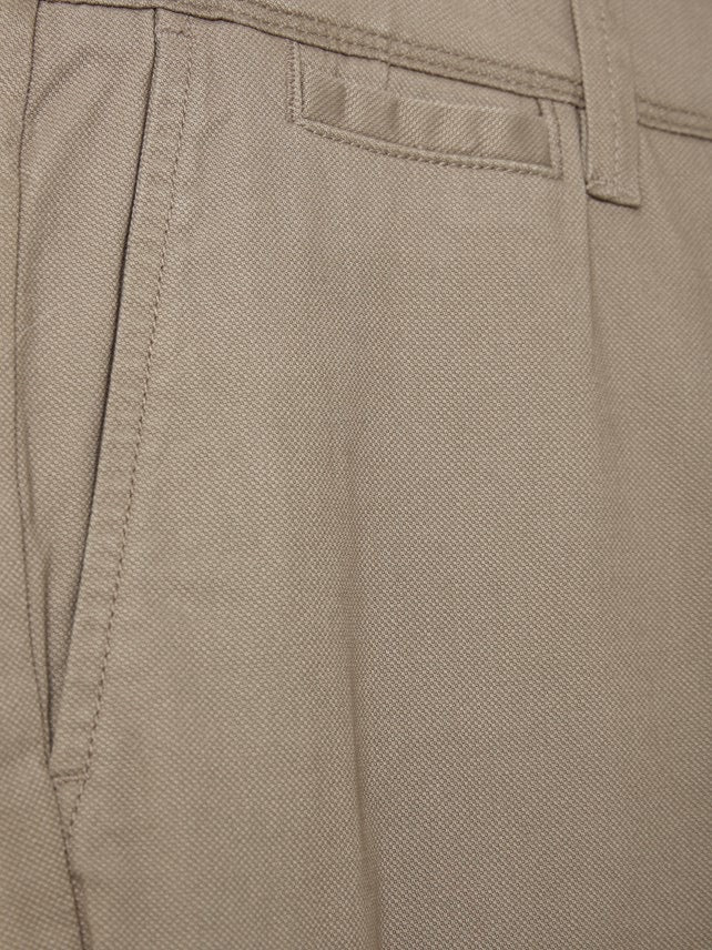 Christer chinos