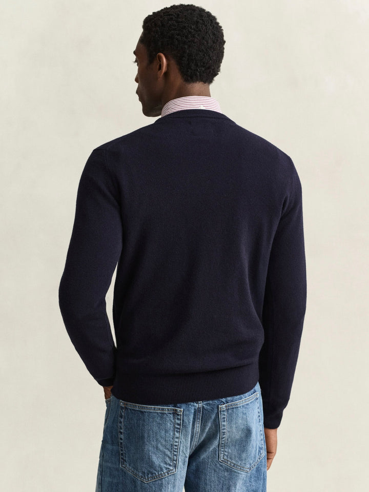 Superfine Lambswool C-Neck