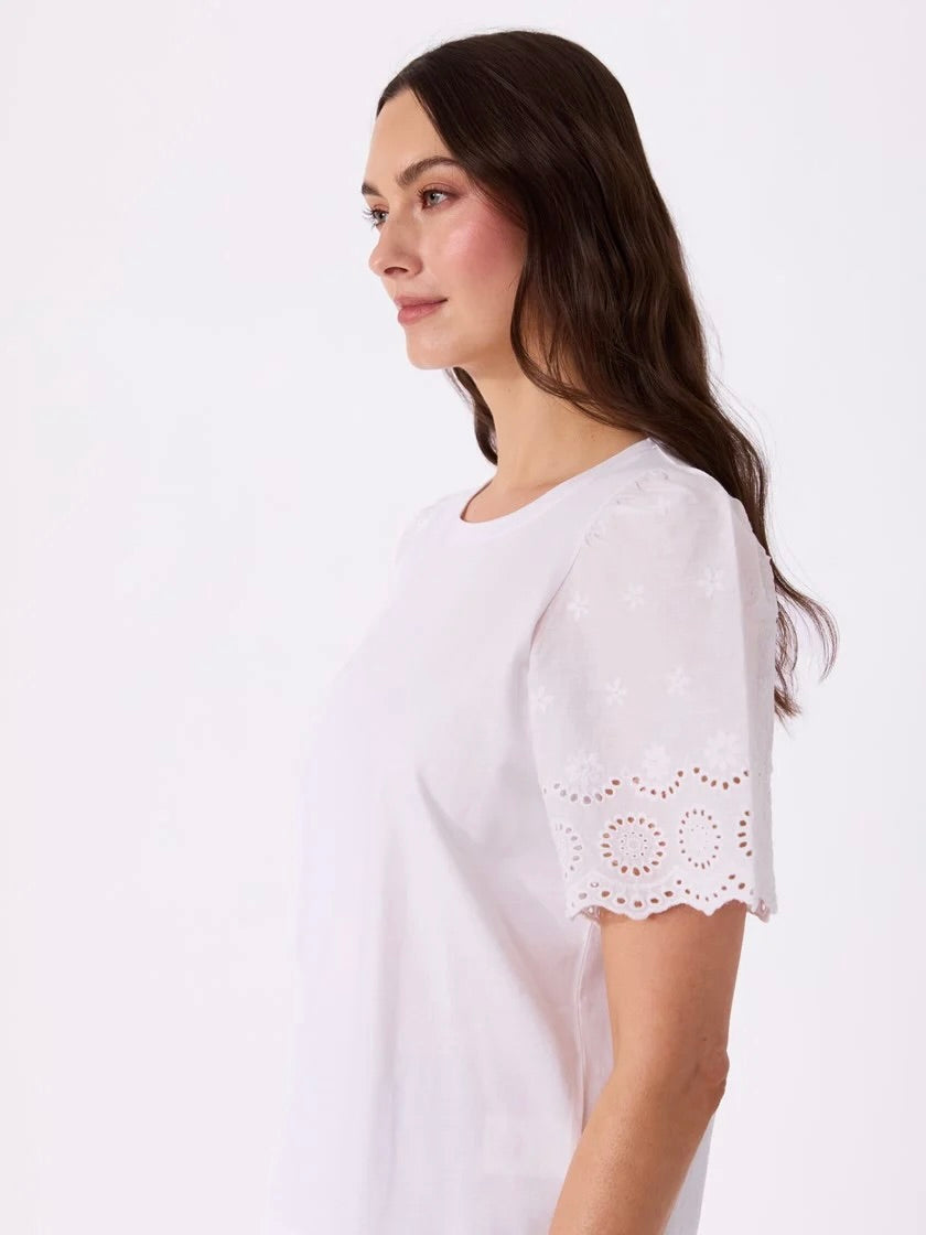 Nina T-Skjorte