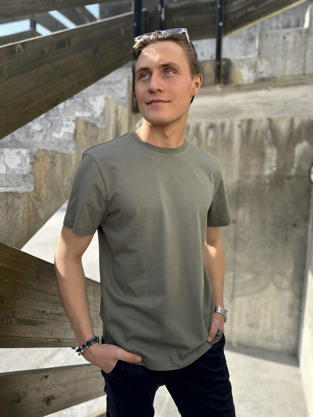 Shispare Tee