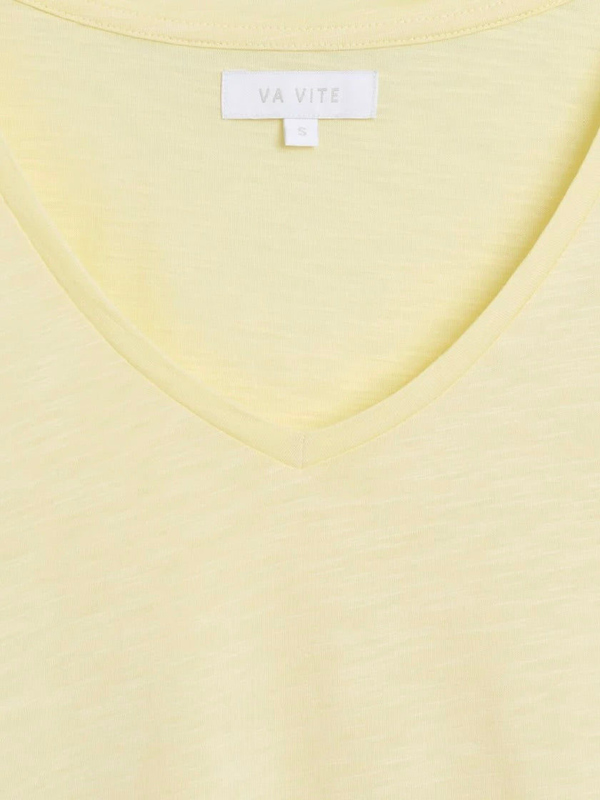 Ava V-Hals T-Skjorte