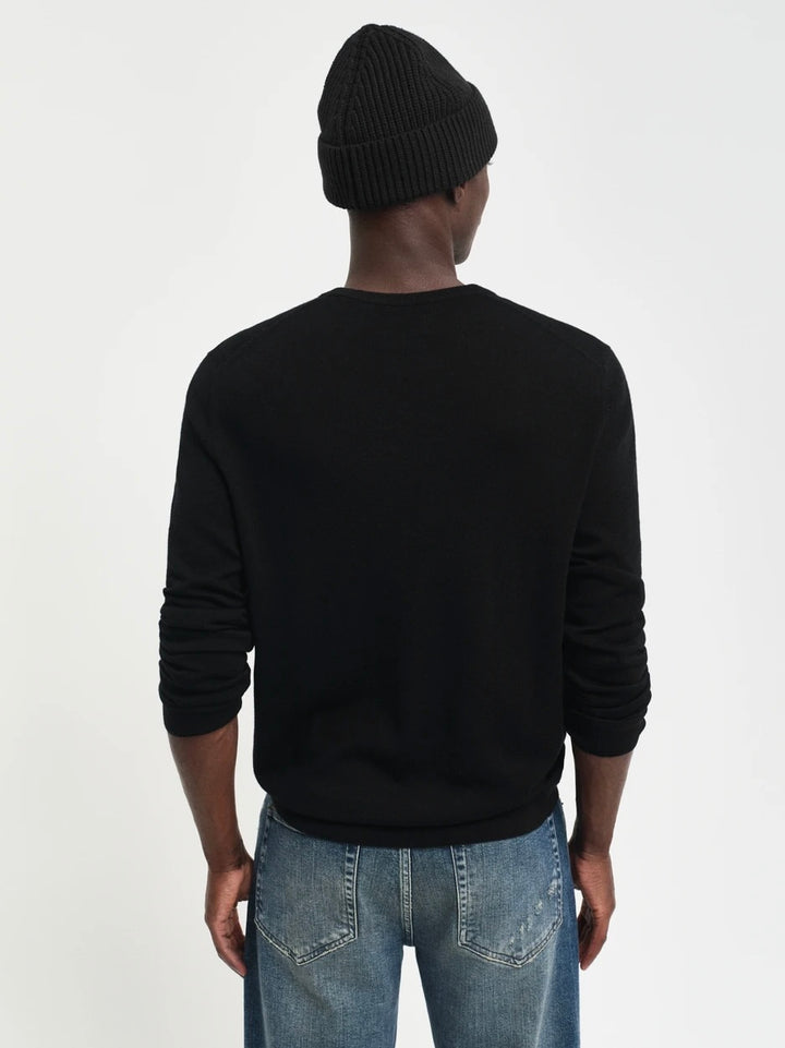 Extrafine Merino Wool C-Neck