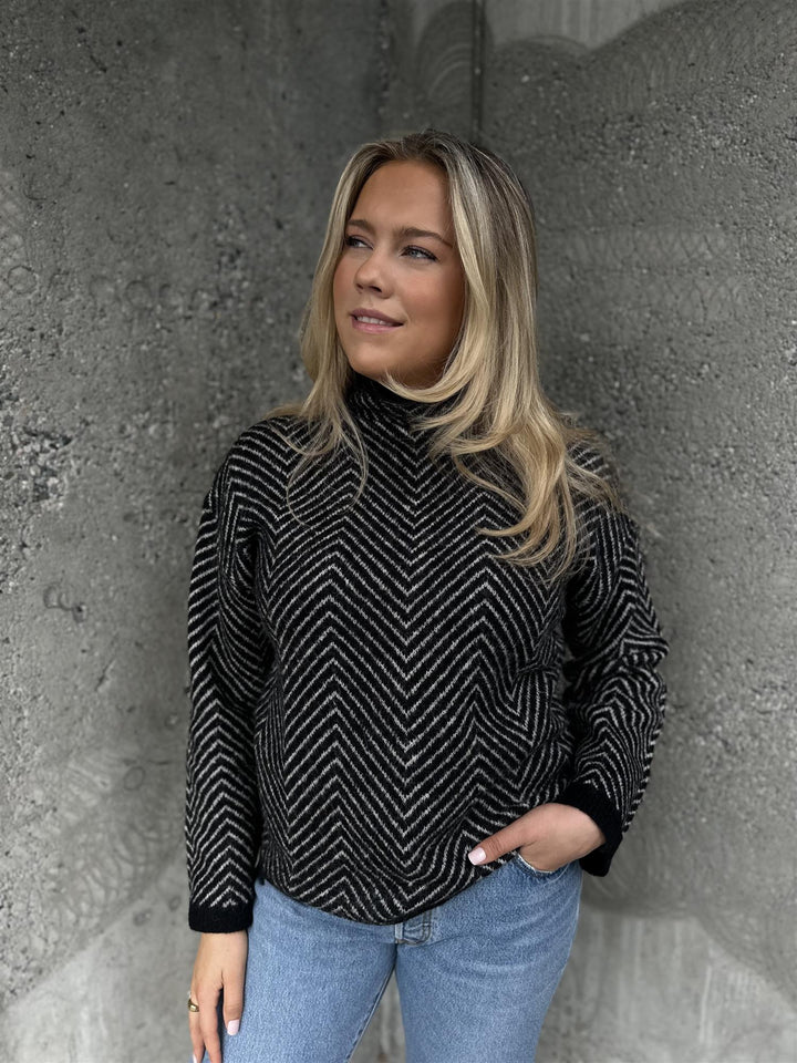 SLfLulu ls Herringbone knit