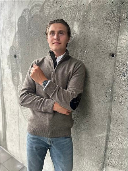Holden Half Zip