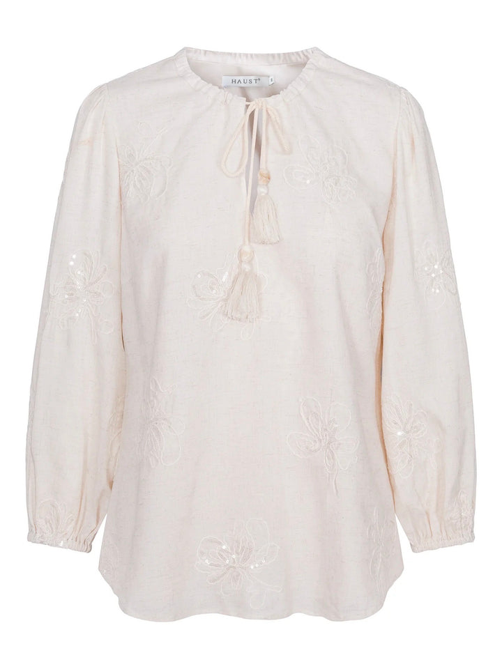 Feminine blouse