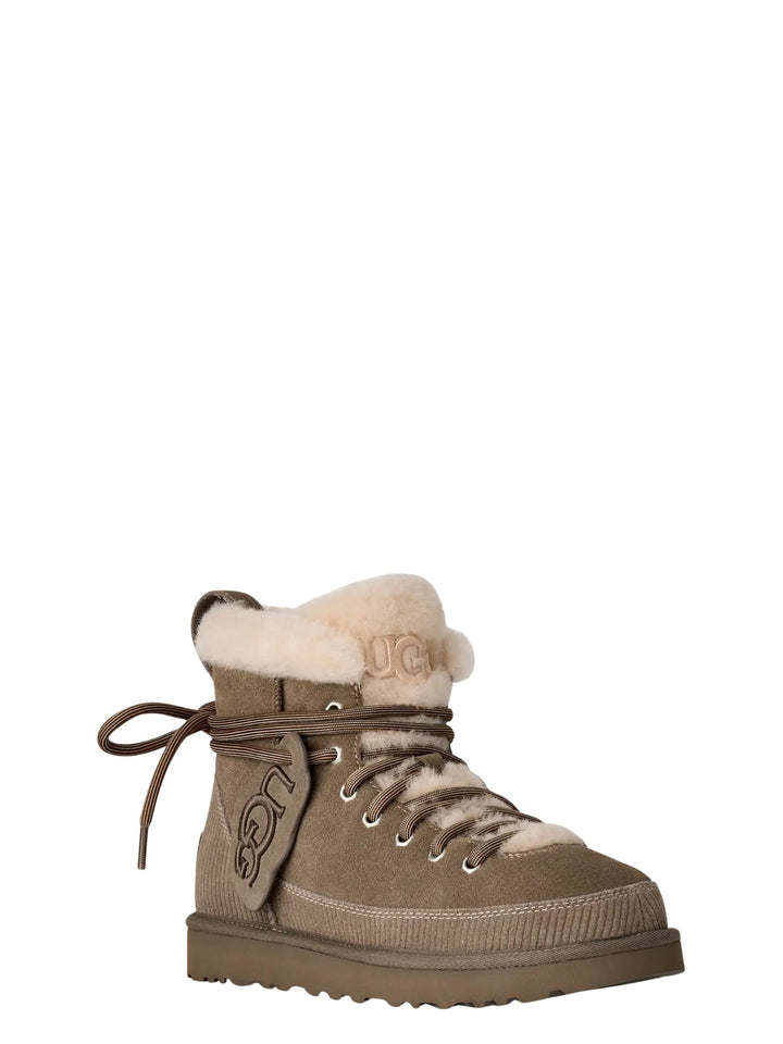 W Classic Heritage Lace-Up