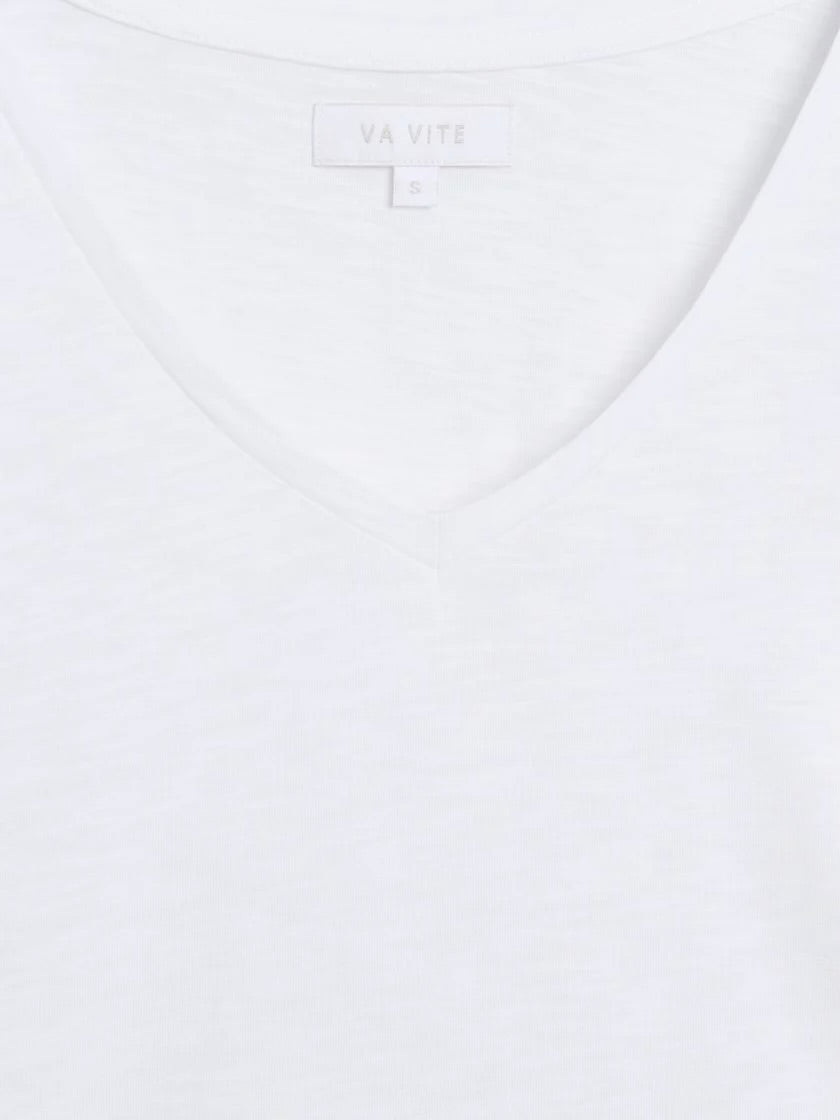 Ava V-Hals T-Skjorte