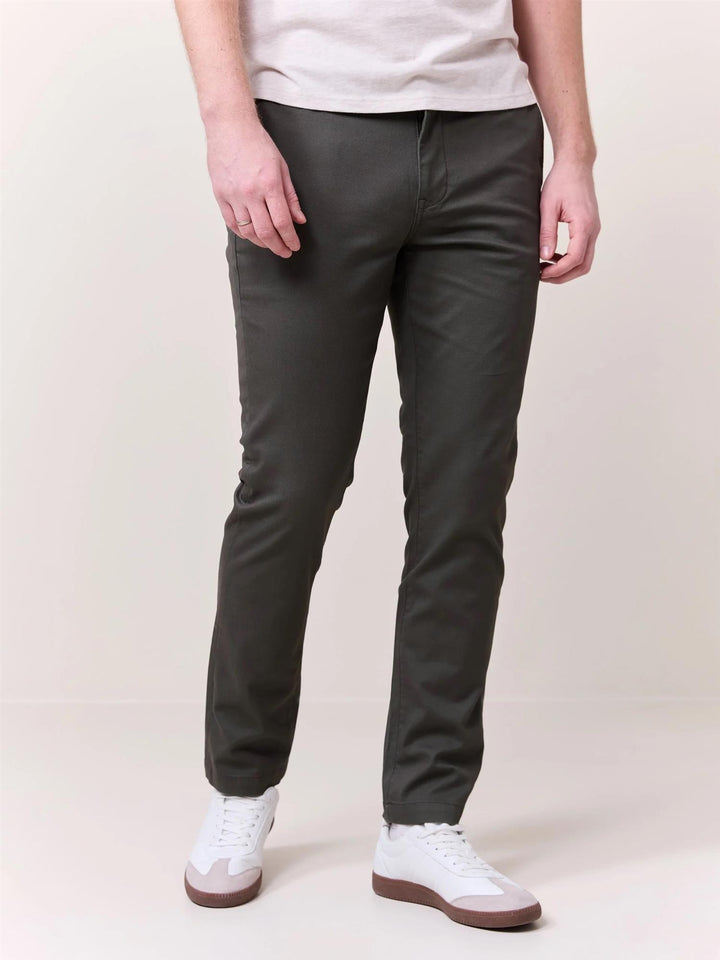 Christer chinos