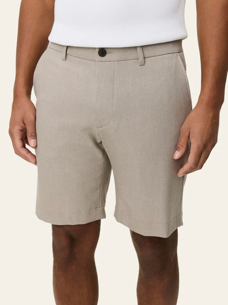 Como Reg Solid Shorts