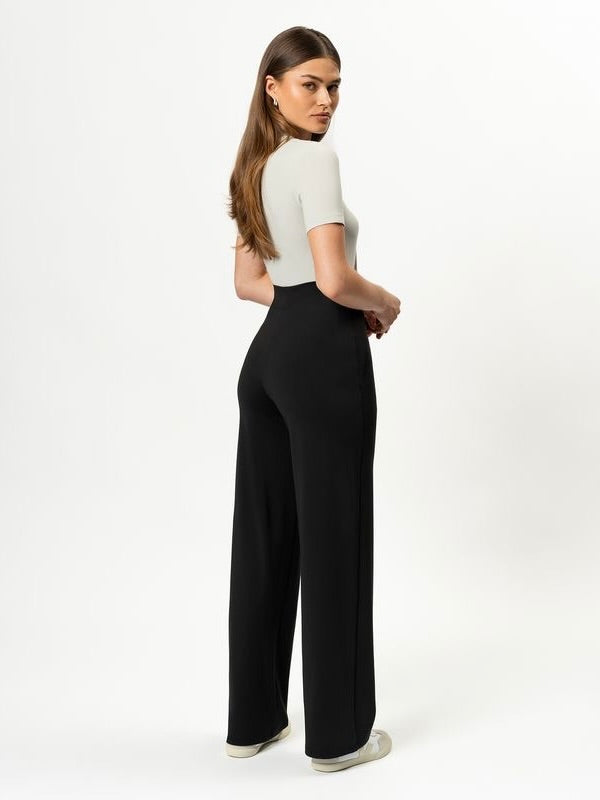 Asana Relaxed Straight pant