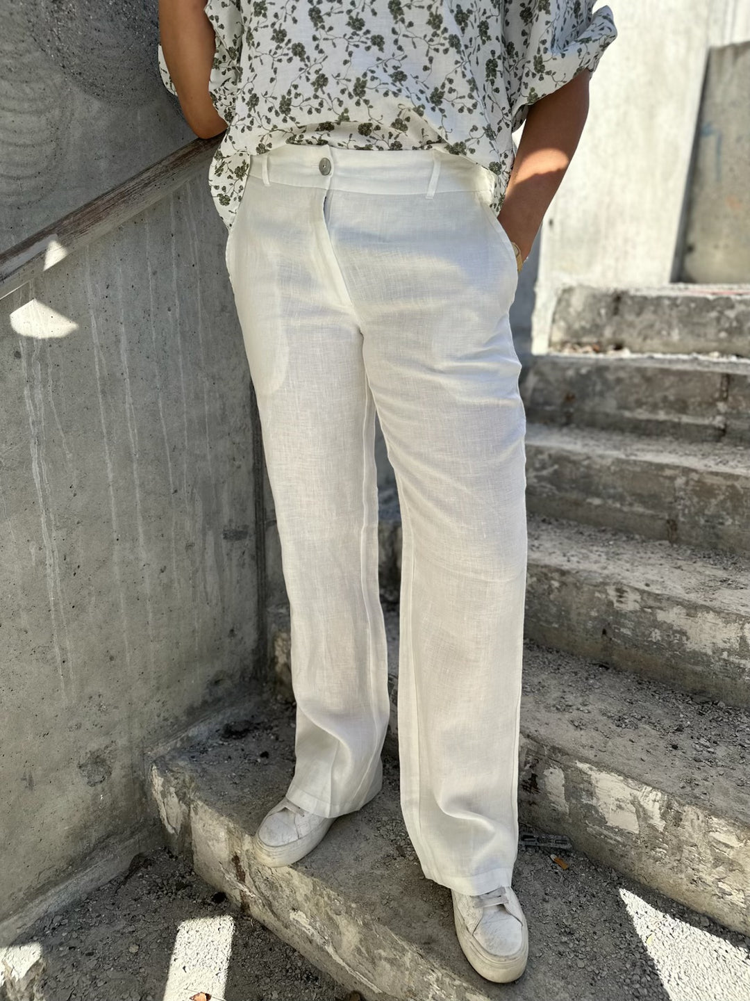 Classic linen pant