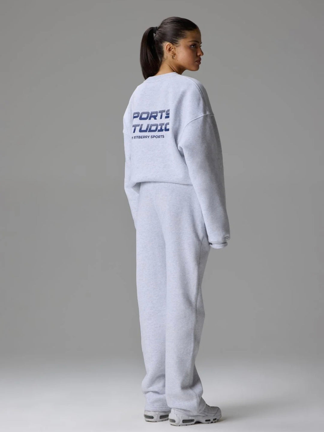 Sports studio crewneck