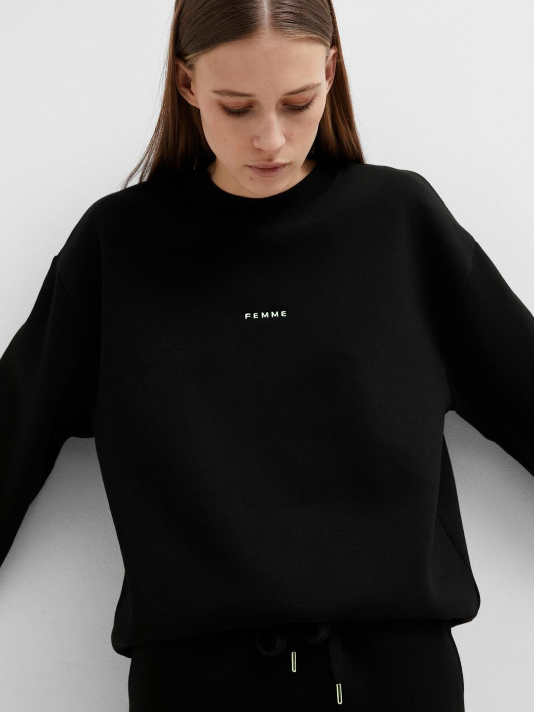 Lisa Hankie Ls Crew Neck