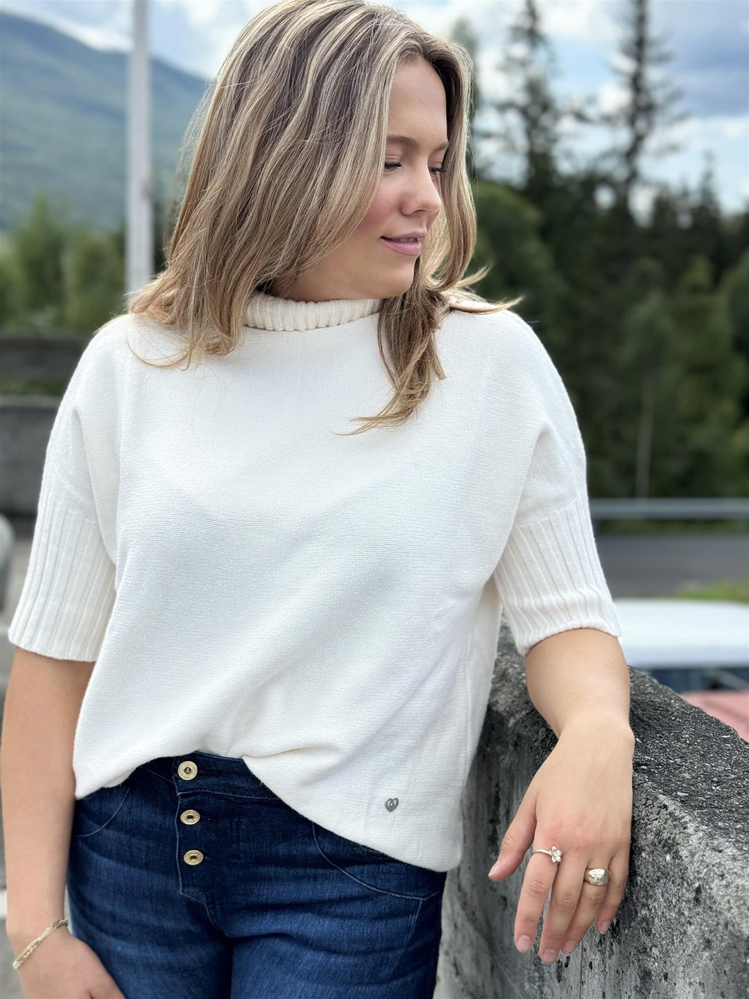 Turtleneck Sweat
