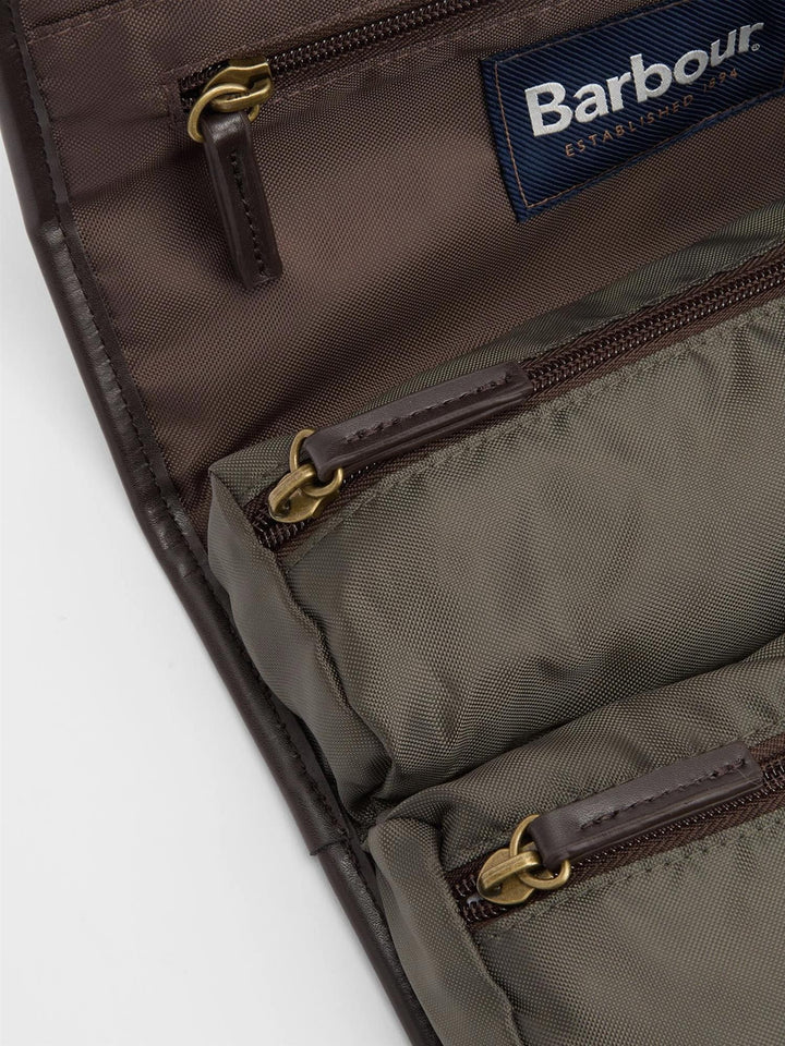 Barbour Wax Hanging Washbag