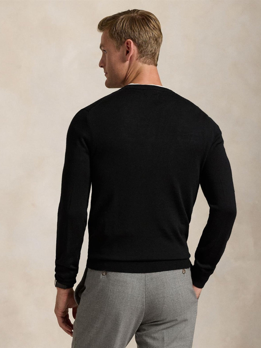 Slim fit wool crewneck