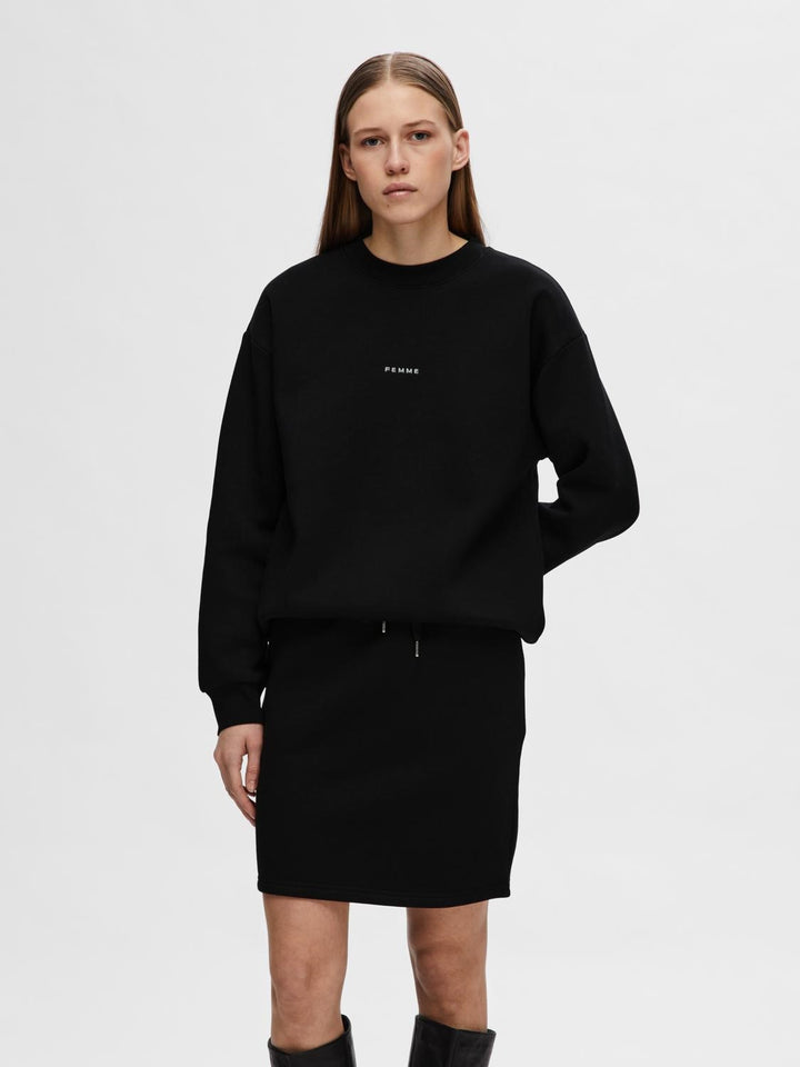 Lisa Hankie Ls Crew Neck