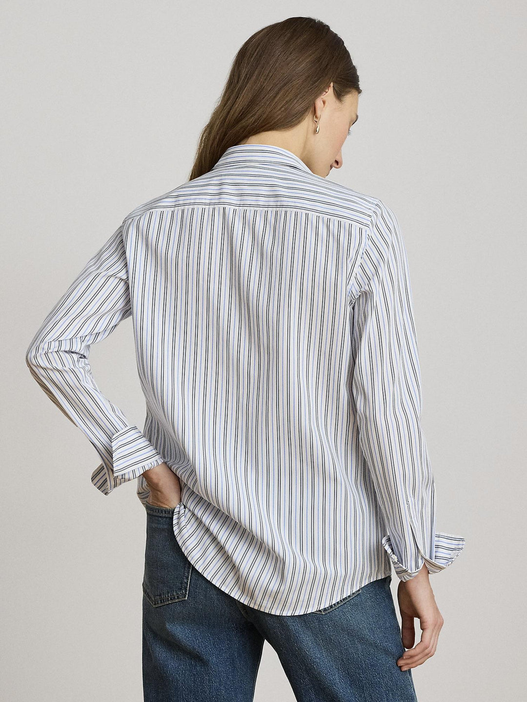 Classic fit striped shirt