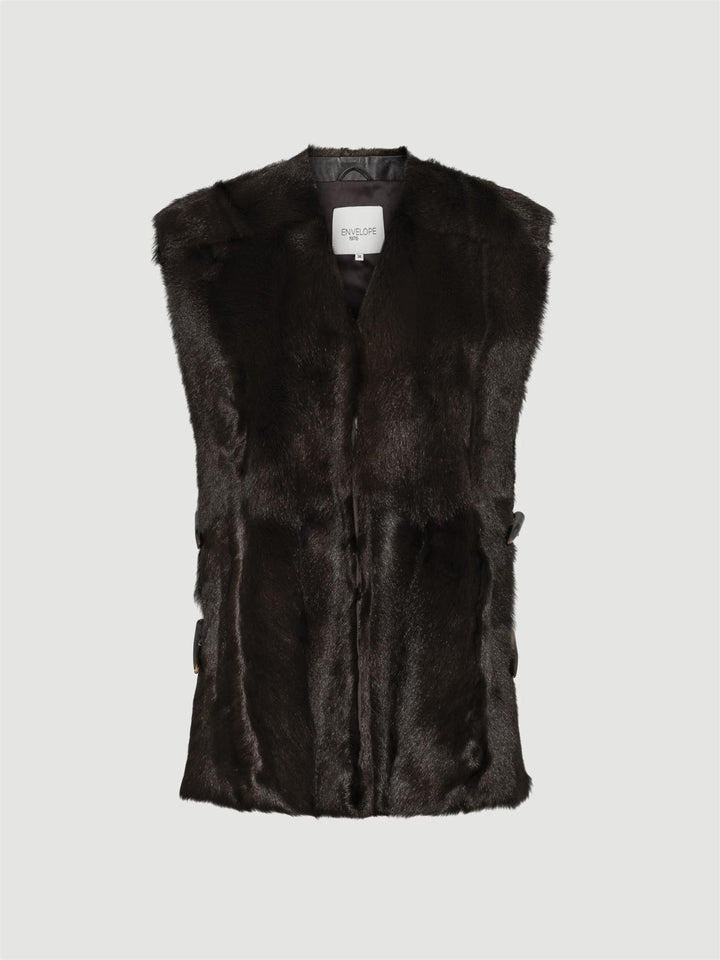 Ustetind vest