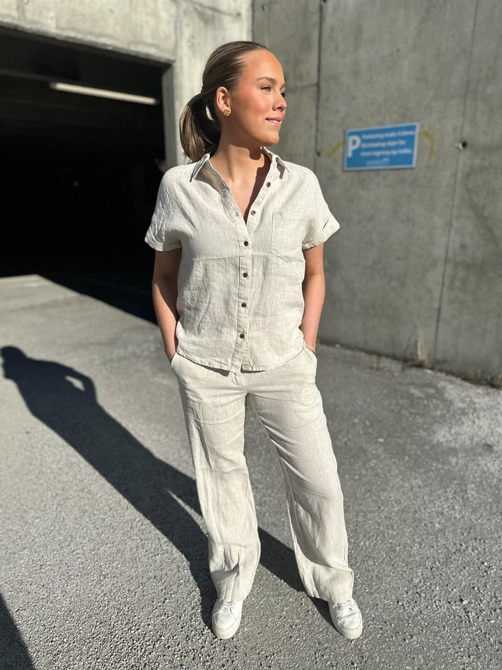 Classic linen pant