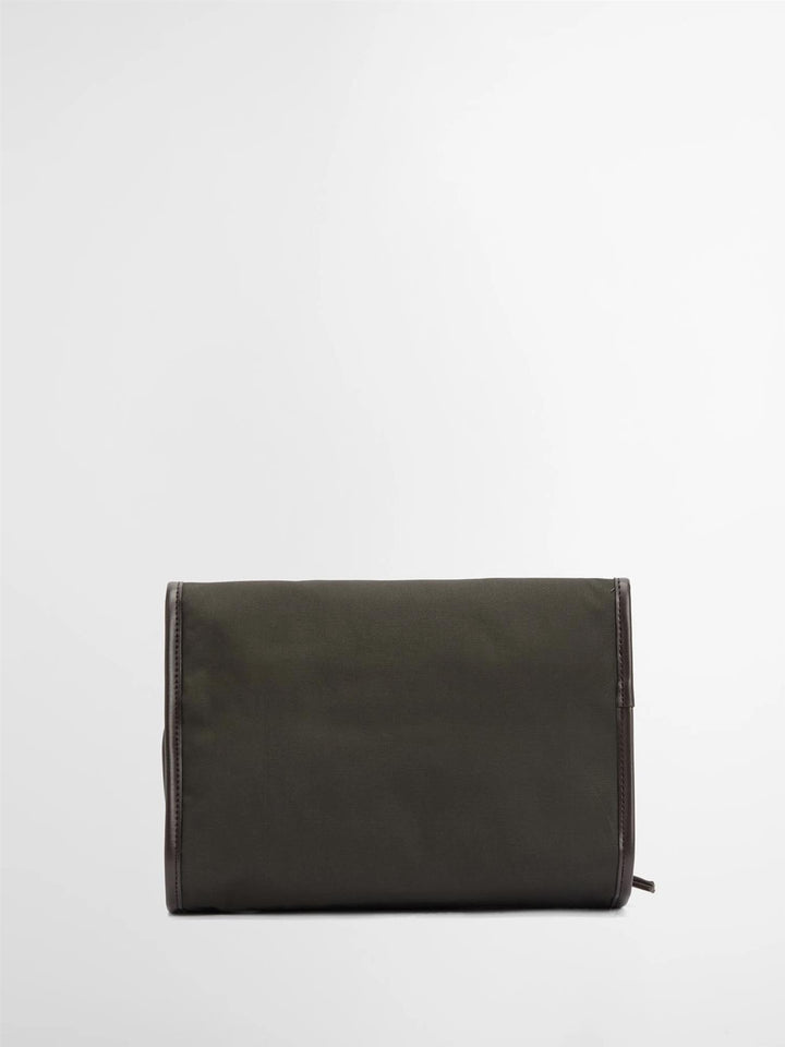 Barbour Wax Hanging Washbag