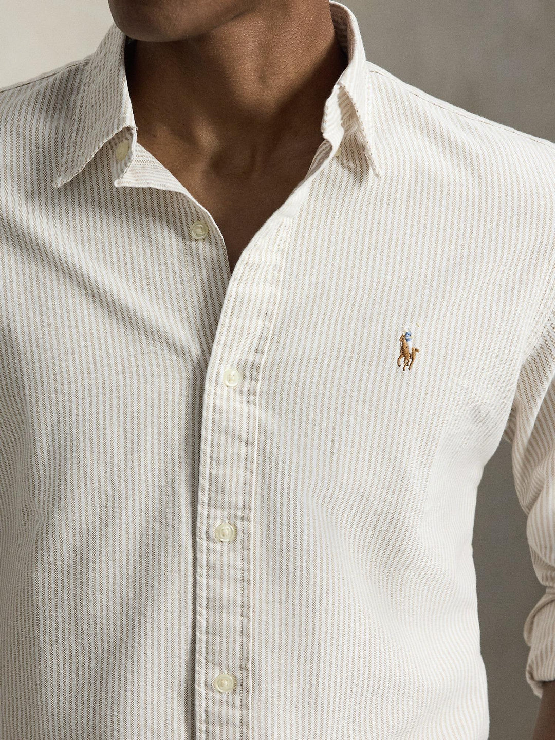 Custom fit striped oxford shirt