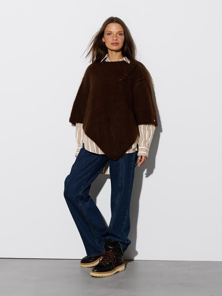 Helena Poncho