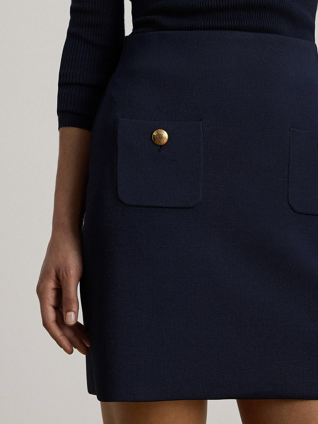 Button trim mini skirt