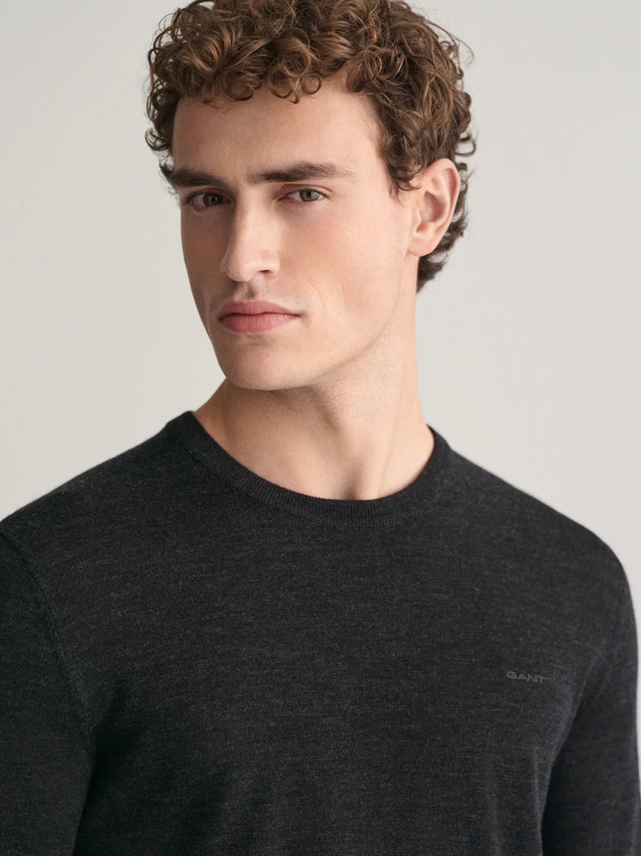 Extrafine Merino Wool C-Neck