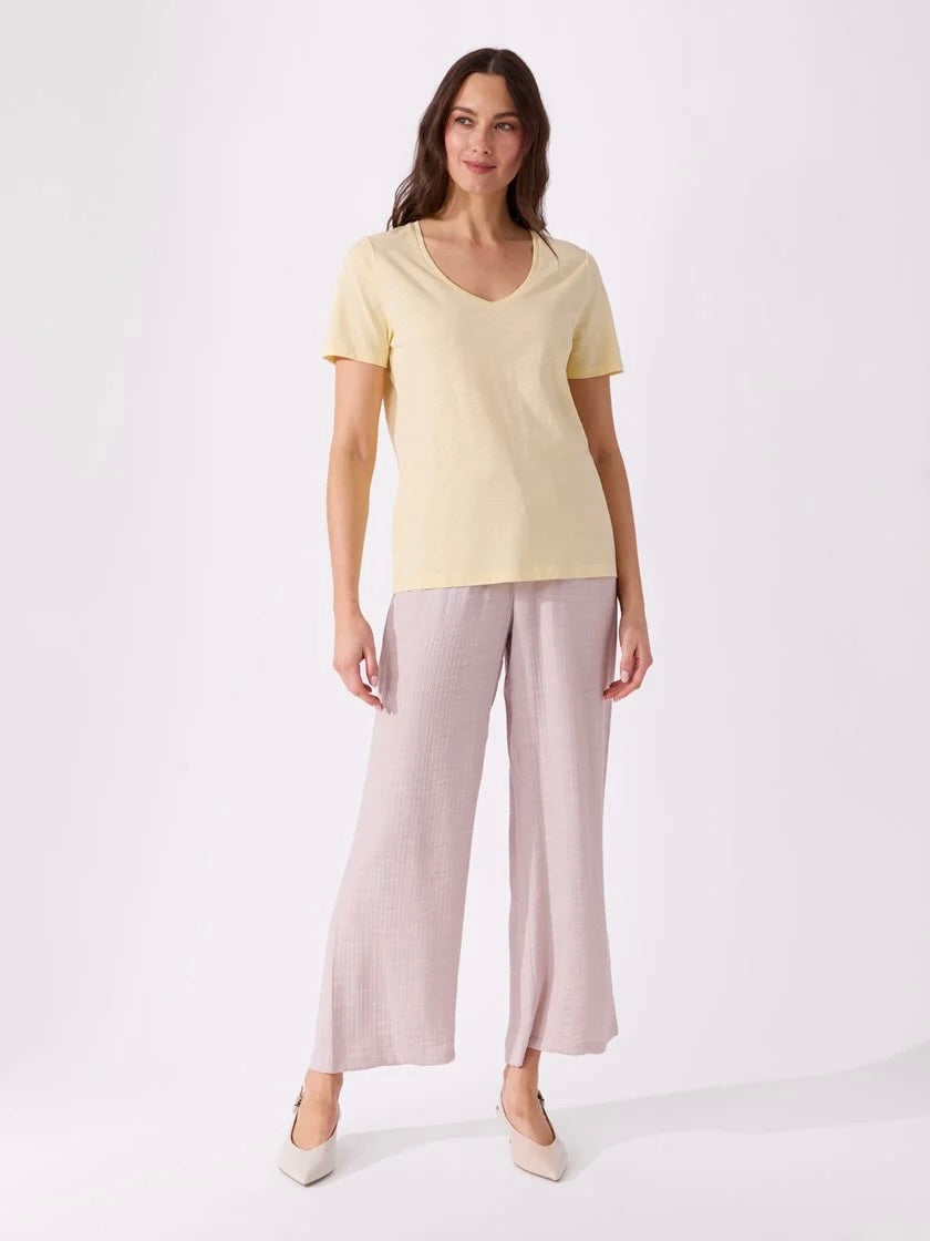 Ava V-Hals T-Skjorte