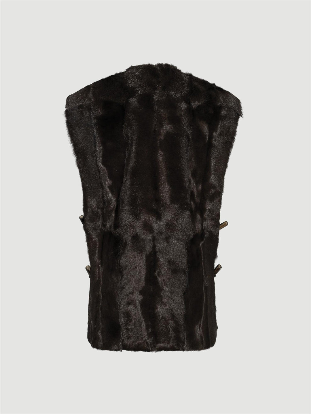 Ustetind vest
