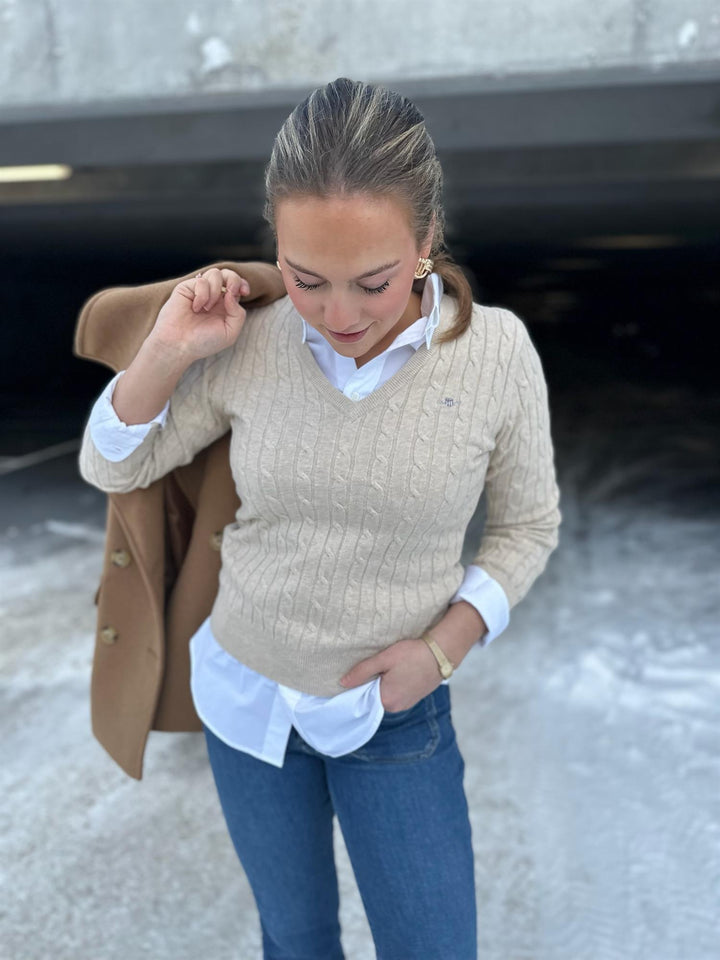 Cotton Cable v-neck