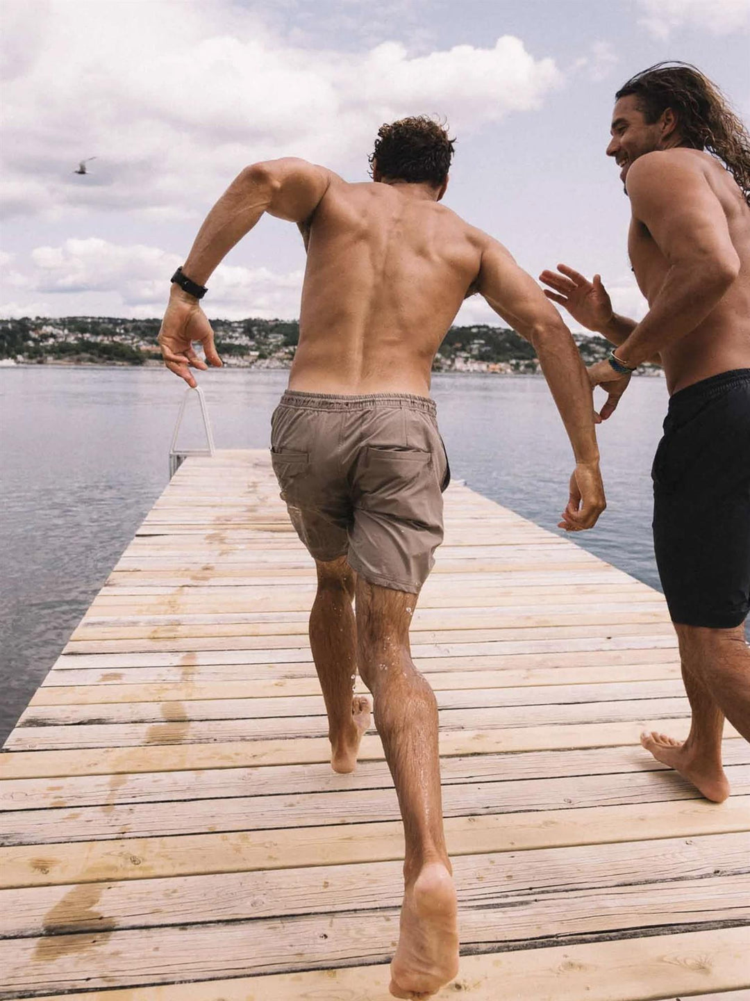 Port shorts